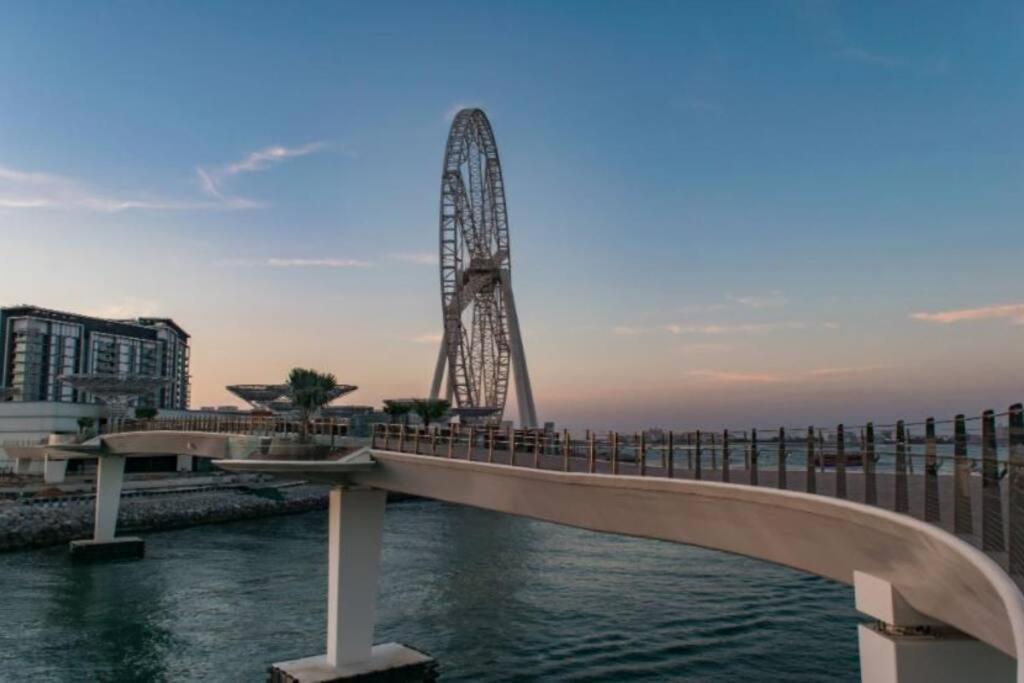 La Buena Vida Holiday Homes - Beach Front Very Spacious, Luxe And Modern 3 Bedroom With Full Kitchen In Jbr , 3 Min To The Jbr Beach Dubai Marina And Tram Station Dış mekan fotoğraf